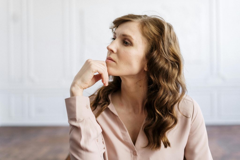 7 Everyday Habits That Can Help Ease Anxiety Naturally
